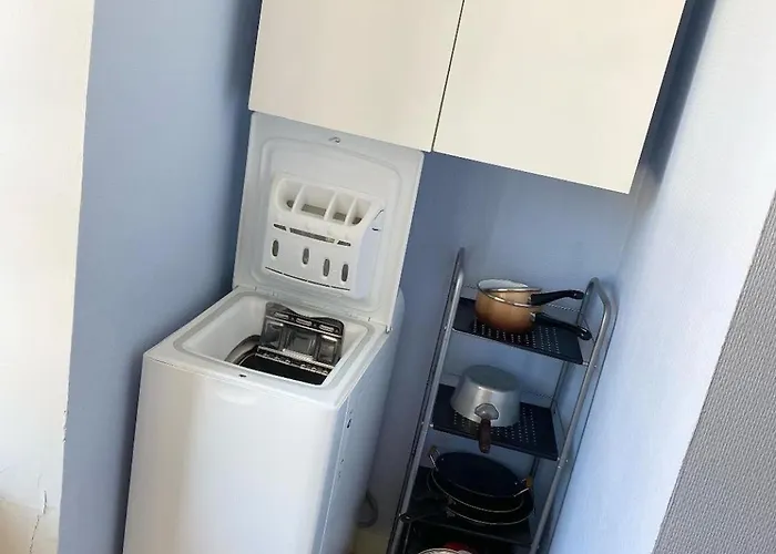 Semesterbostad Les Herbus Angle Rue De L'avant-garde Et 31 Rue Jeremie